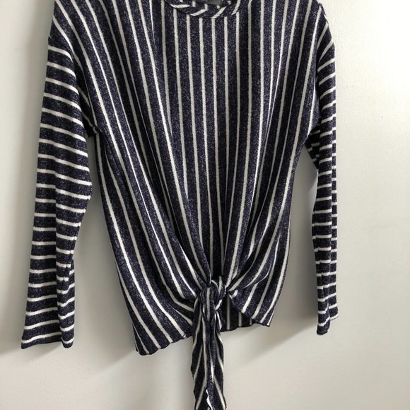 Coin 1804 Striped Knot-Front Top - Picture 3 of 6